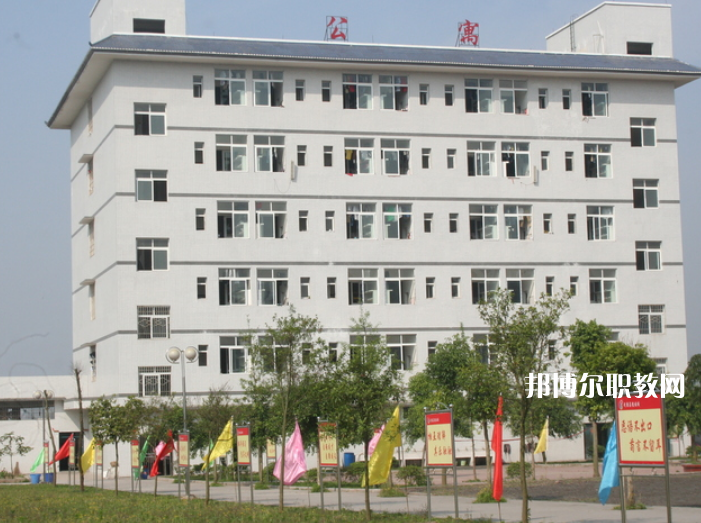 廣安武勝嘉陵職業(yè)技術(shù)學校2022年報名條件、招生要求、招生對象