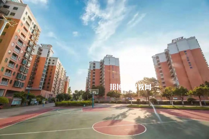 東莞南博職業(yè)技術(shù)學(xué)校2022年學(xué)費(fèi)、收費(fèi)多少