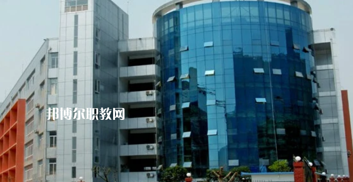 四川省古藺縣職業(yè)高級(jí)中學(xué)校2022年報(bào)名條件、招生要求、招生對(duì)象