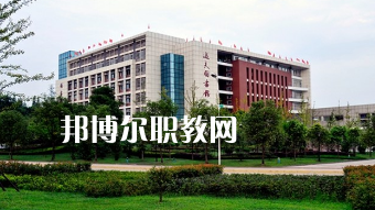 西南醫(yī)科大學護理學院附屬衛(wèi)生學校2022年報名條件、招生要求、招生對象