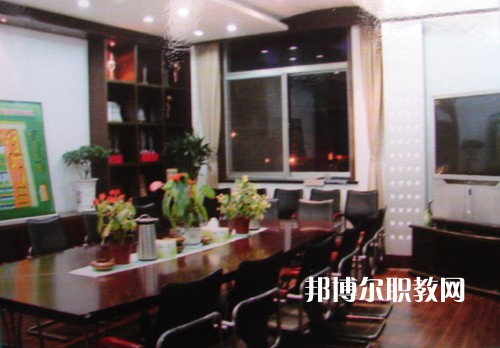 揚(yáng)州文化藝術(shù)學(xué)校2022年報名條件、招生要求、招生對象