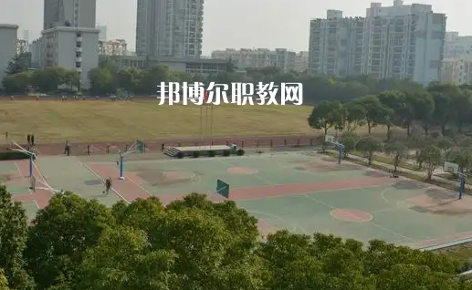 武漢財貿(mào)學(xué)校2022年學(xué)費、收費標(biāo)準(zhǔn)