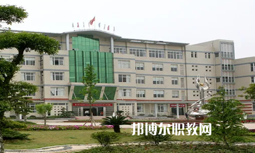 武漢江夏職業(yè)技術(shù)學(xué)校2022年招生辦聯(lián)系電話(huà)