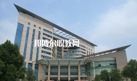 湖北現(xiàn)代技術學校2022年怎么樣、好不好