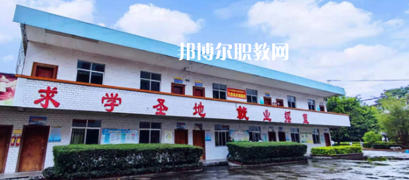玉林電子工業(yè)學(xué)校2022年報(bào)名條件、招生要求、招生對(duì)象