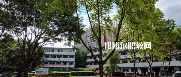 玉林電子工業(yè)學校2022年怎么樣、好不好