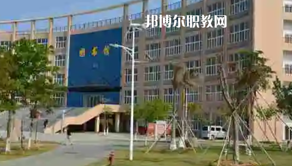 廈門高職?？圃盒Ｅ琶?1強