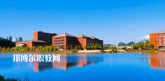 貴州高職?？圃盒Ｅ琶?4強(qiáng)