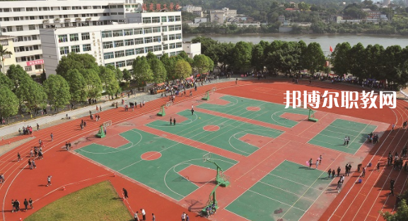 福建理工學校2023年學費、收費多少