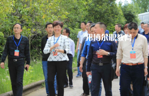 四川省南部縣職業(yè)技術(shù)學(xué)校2023年學(xué)費(fèi)、收費(fèi)多少