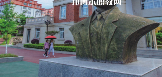 綿陽交通高級技工學校地址在哪里，哪個地區(qū)，哪個城市?