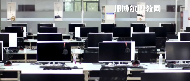 攀枝花技師學院地址在哪里，哪個地區(qū)，哪個城市?
