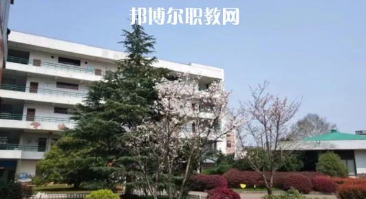 2023蘭溪市第六中學(xué)招生計(jì)劃 招生人數(shù)是多少(附要求、條件、對(duì)象)