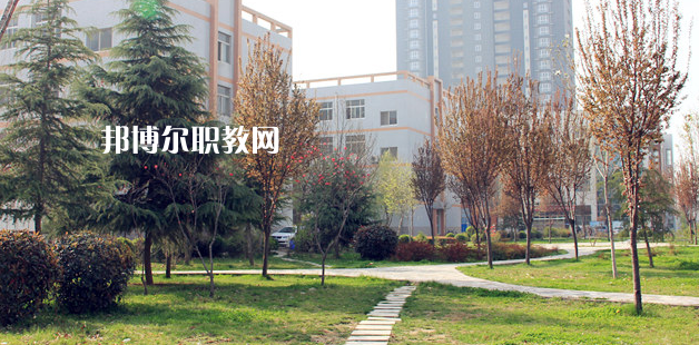 渭南技師學(xué)院地址在哪里，哪個(gè)地區(qū)，哪個(gè)城市?