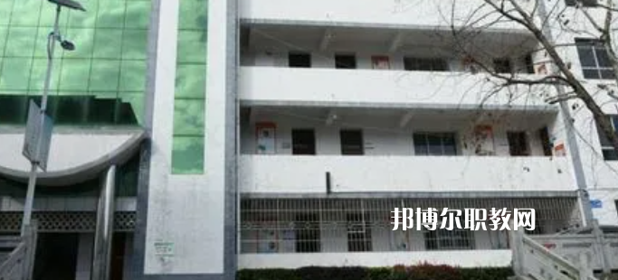留壩縣職業(yè)教育中心地址在哪里，哪個(gè)地區(qū)，哪個(gè)城市?