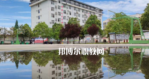 2023陜西漢江技工學(xué)校招生計(jì)劃 招生人數(shù)是多少(附要求、條件、對(duì)象)