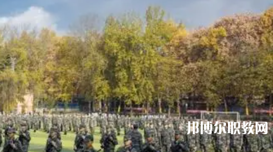 西安高速鐵道學(xué)校地址，乘車路線
