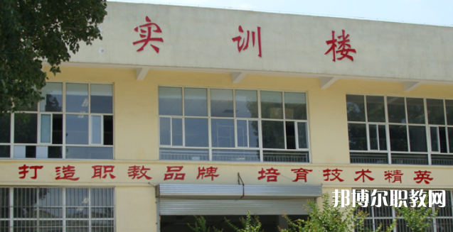臨城縣職業(yè)技術教育中心地址，乘車路線