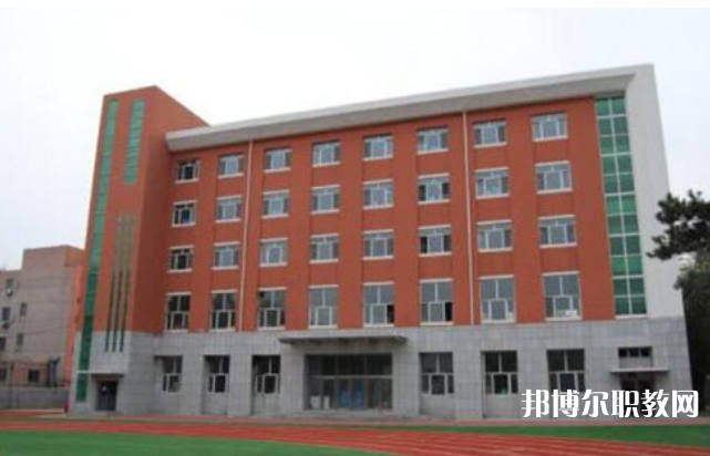 張家口華航中等專業(yè)學(xué)校地址，乘車路線
