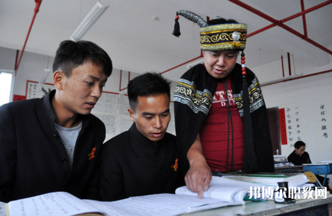 2023貴州省畢節(jié)彝文雙語(yǔ)職業(yè)學(xué)校招生計(jì)劃 招生人數(shù)是多少(附要求、條件、對(duì)象)