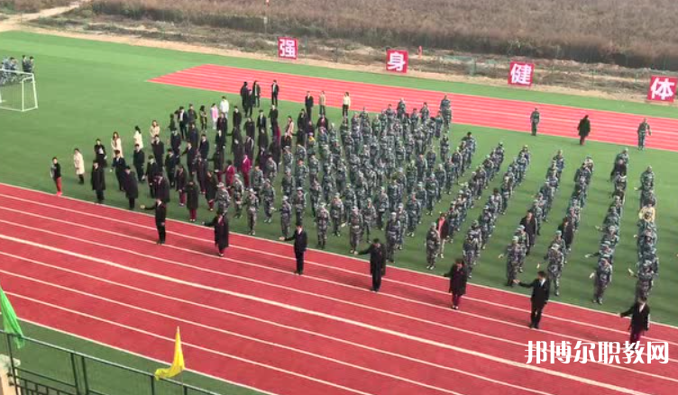 2023鄭州航空港經(jīng)濟綜合實驗區(qū)華德中等專業(yè)學(xué)校招生計劃 招生人數(shù)是多少(附要求、條件、對象)