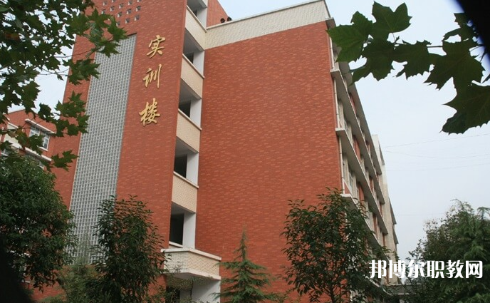 漯河市食品工業(yè)中等專業(yè)學(xué)校怎么樣、好不好
