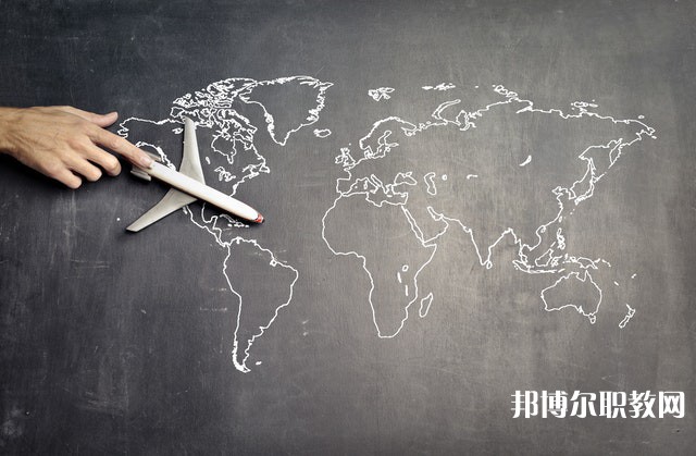 安徽哪里的職業(yè)學(xué)校能讀電子與信息技術(shù)專業(yè)