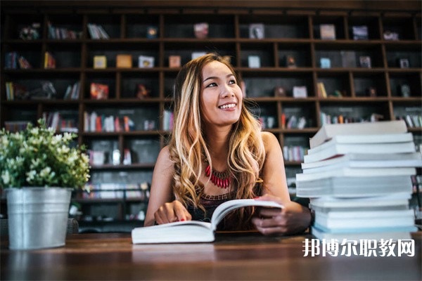 江西哪里的中職學(xué)校能讀銀行會(huì)計(jì)專業(yè)專業(yè)