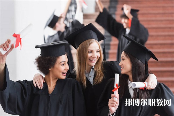 江西哪里的中職學(xué)校能讀電商創(chuàng)業(yè)班專業(yè)