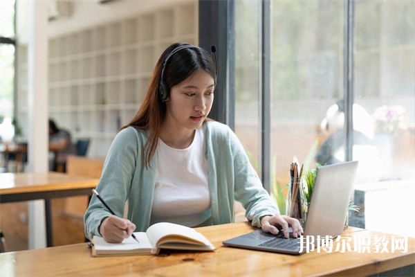 江西哪里的職教中心能讀高級(jí)數(shù)控模具專業(yè)