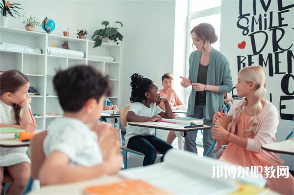 山東哪里的中職學(xué)校能讀汽車運(yùn)用與維修專業(yè)