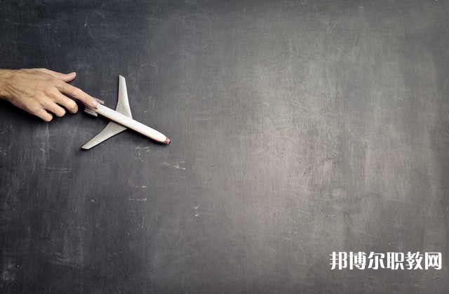 山東哪里的中職學(xué)校能讀美術(shù)設(shè)計(jì)與制作專業(yè)