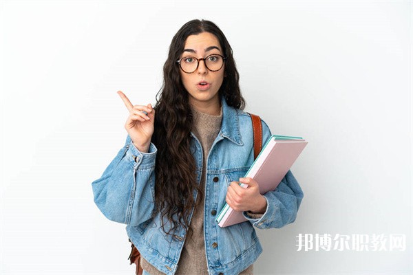 山東哪里的中職學(xué)校能讀影視廣告專業(yè)