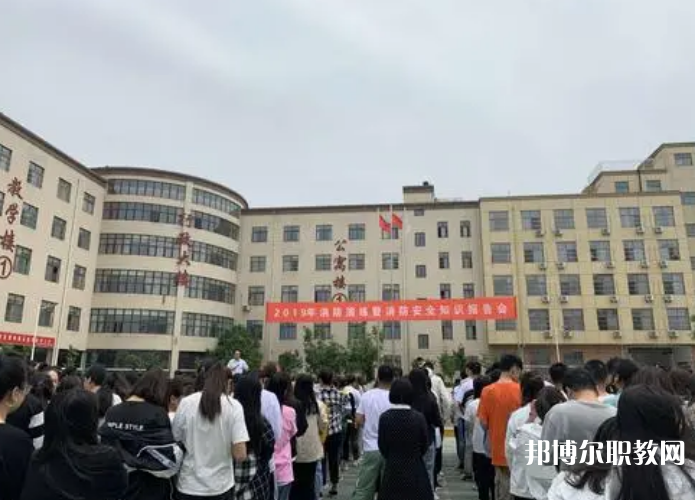 陜西2024年讀中專學(xué)校一年要多少錢
