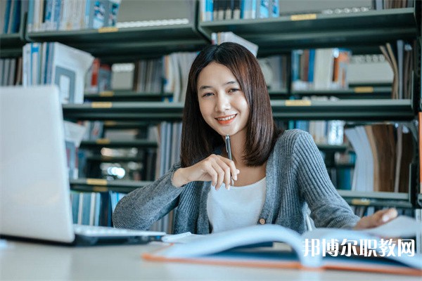 山東哪里的中職學校能讀汽車駕駛與維修專業(yè)