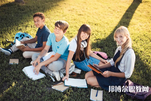 河南哪里的中專學校能讀休閑服務(wù)專業(yè)