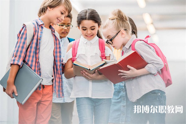 河南哪里的中專學校能讀城市軌道交通管理(鐵路檢測與維修)專業(yè)