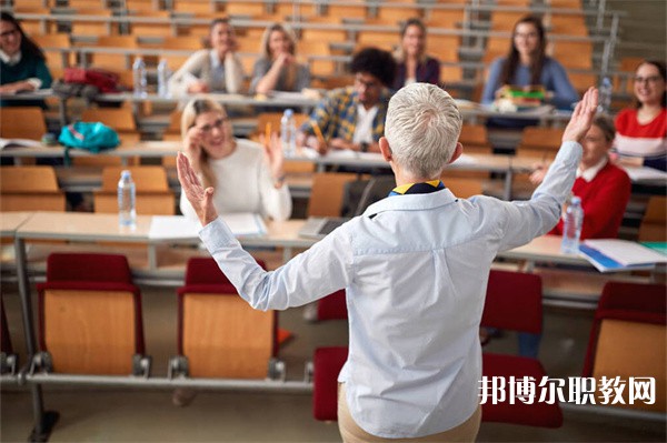 湖北哪里的職教中心能讀會(huì)計(jì)專業(yè)專業(yè)