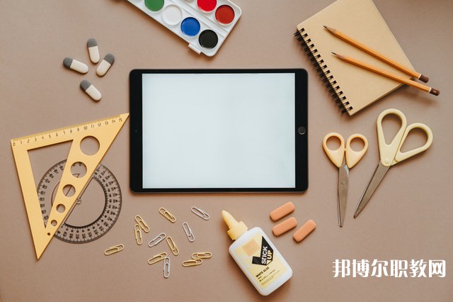 湖北哪里的中職學校能讀模具設(shè)計制造專業(yè)