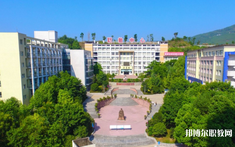 2024上林縣職業(yè)技術(shù)學(xué)校招生計(jì)劃 招生人數(shù)是多少(附要求、條件、對(duì)象)