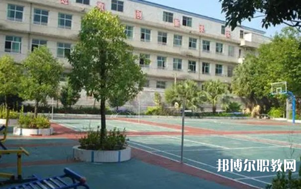 2024隆安縣中等職業(yè)技術(shù)學(xué)校招生計(jì)劃 招生人數(shù)是多少(附要求、條件、對(duì)象)