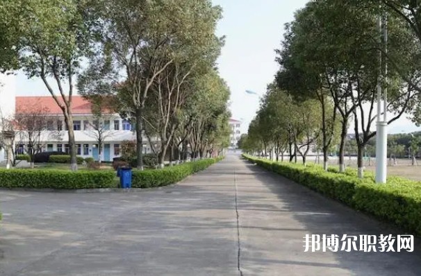 2024陽朔縣中等職業(yè)技術(shù)學(xué)校招生計(jì)劃 招生人數(shù)是多少(附要求、條件、對象)
