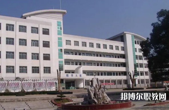安慶浮山科技工程學校怎么樣、好不好