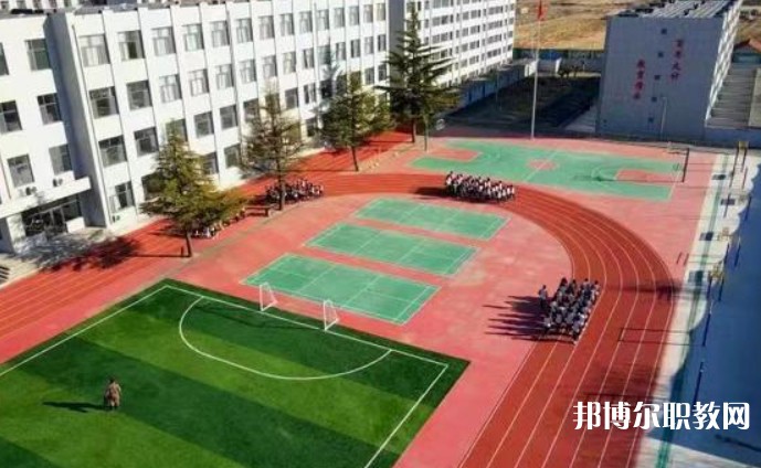 青島綠澤美術(shù)職業(yè)學校怎么樣、好不好