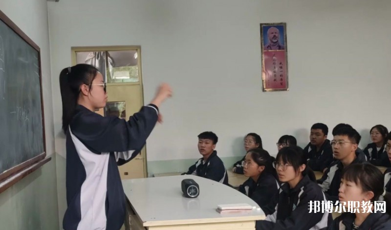 原平修遠職業(yè)高級中學(xué)怎么樣、好不好