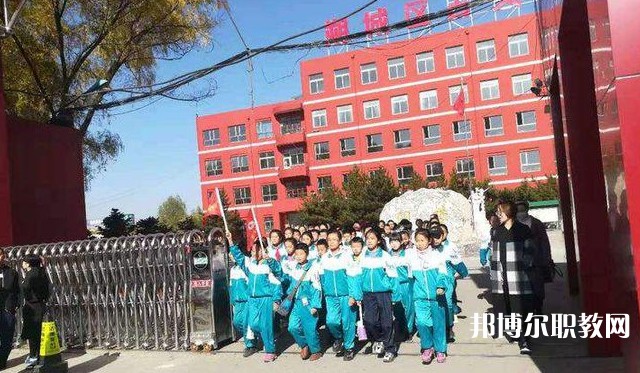 朔州市朔城區(qū)占義高級(jí)職業(yè)中學(xué)怎么樣、好不好