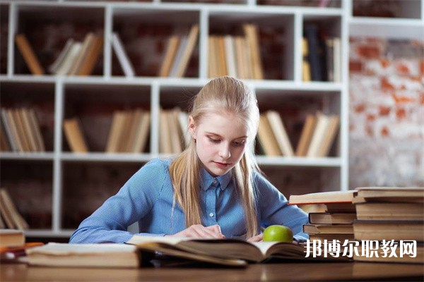 貴州哪里的中職學(xué)校能讀現(xiàn)代林業(yè)技術(shù)專(zhuān)業(yè)