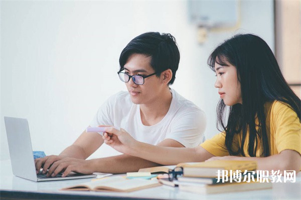 云南哪里的中職學(xué)校能讀市場(chǎng)營(yíng)銷(xiāo)高級(jí)工（茶藝方向）專(zhuān)業(yè)